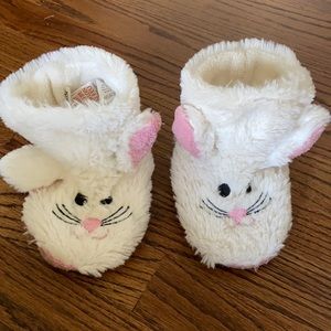 Hatley Little Blue House toddler bunny slippers size 8-10 EUC